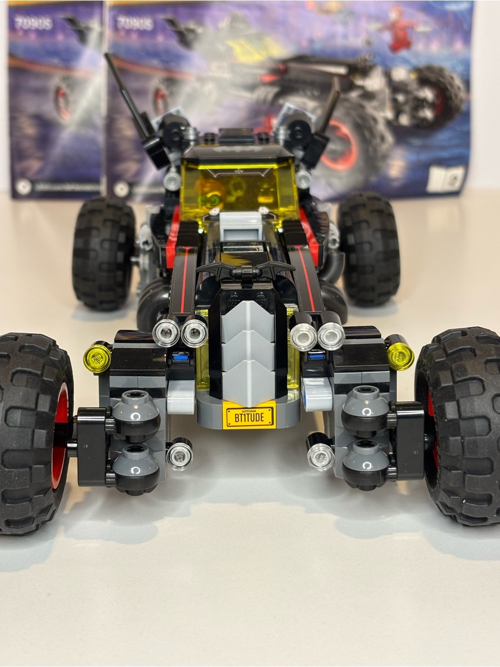 LEGO #70905 The Batmobile - Picture 12 of 16